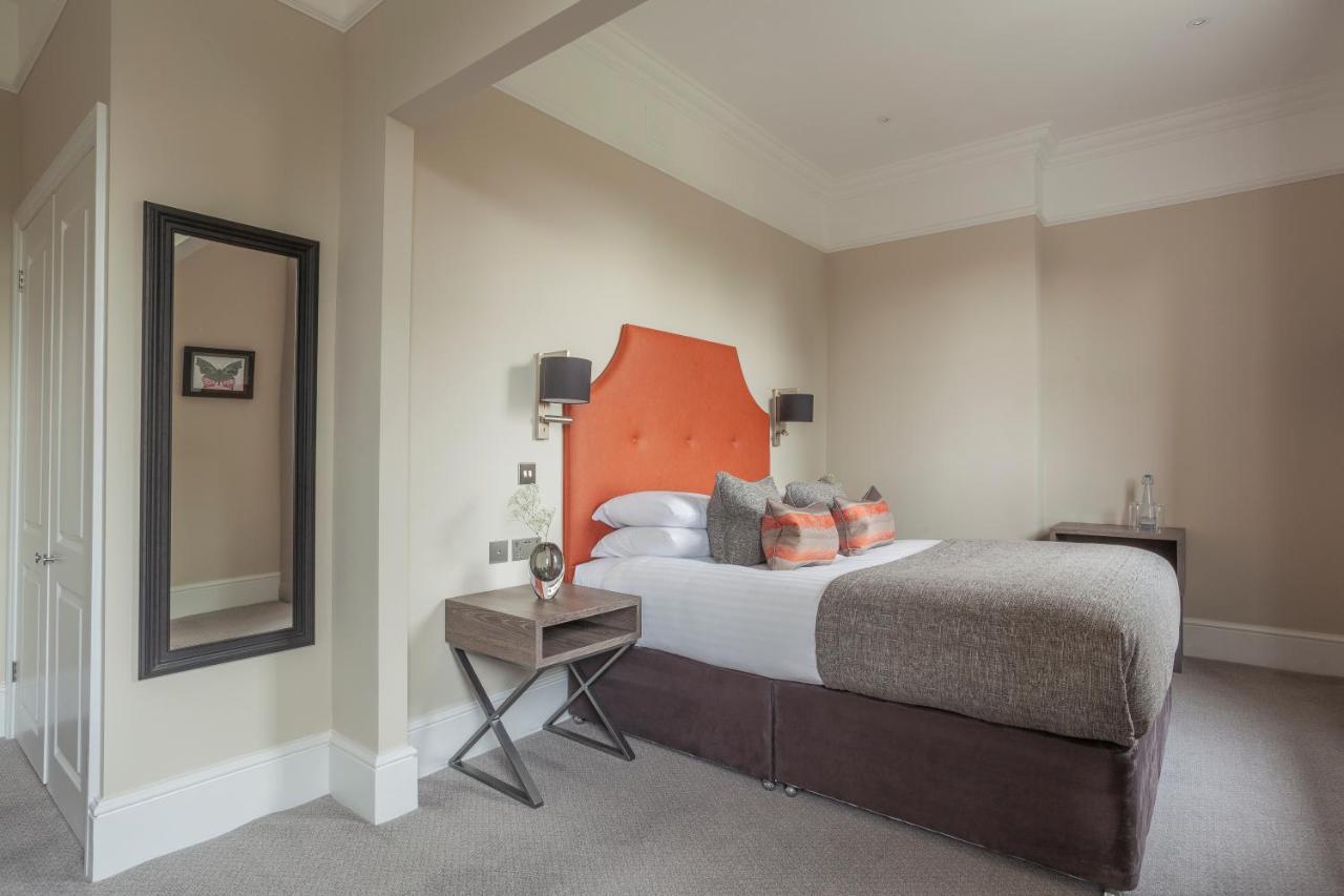 Oatlands Park Hotel Weybridge Luaran gambar