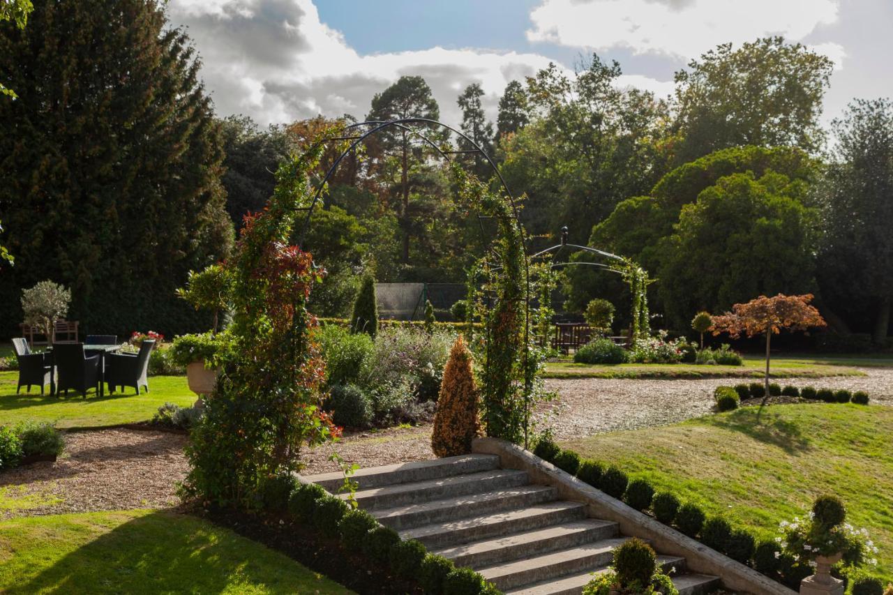 Oatlands Park Hotel Weybridge Luaran gambar