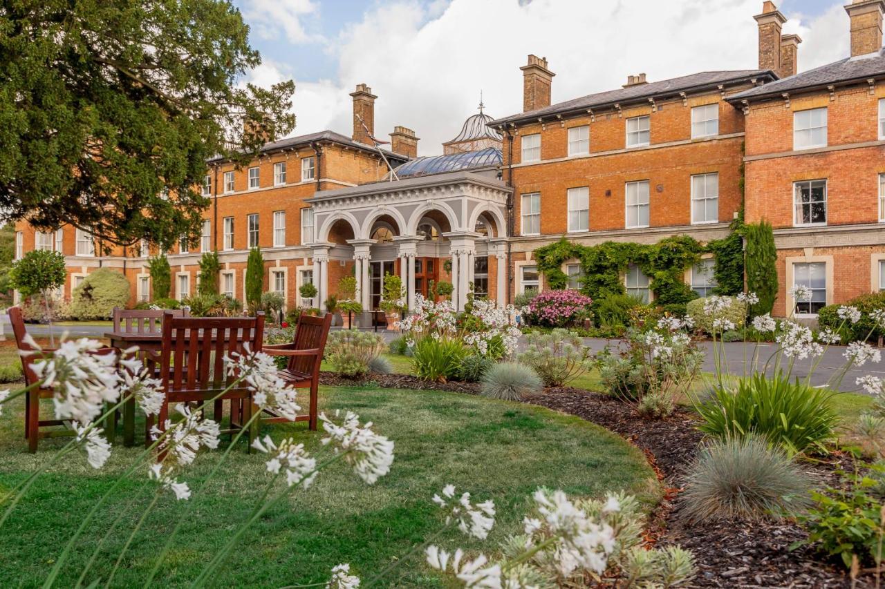 Oatlands Park Hotel Weybridge Luaran gambar