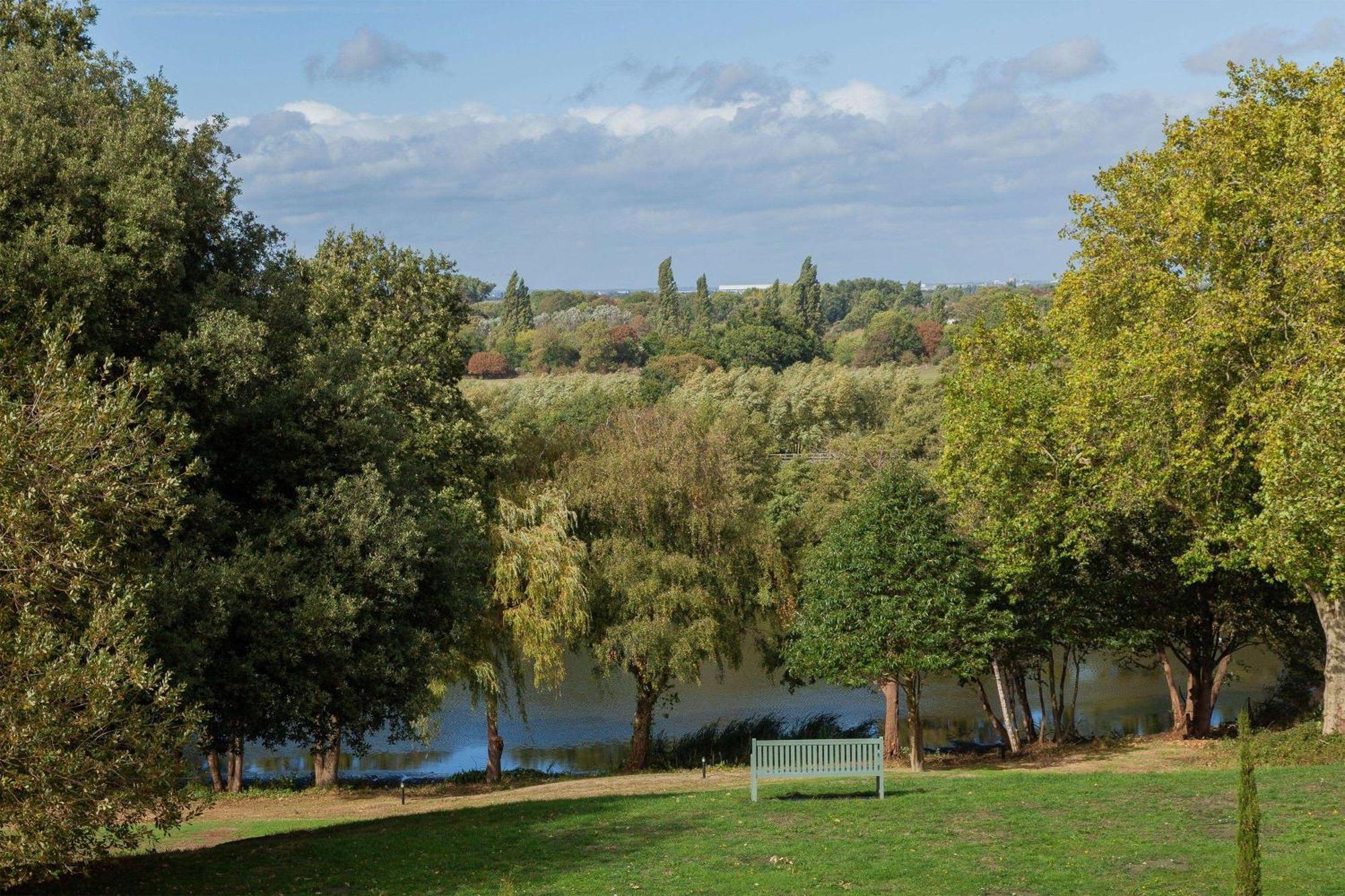 Oatlands Park Hotel Weybridge Luaran gambar